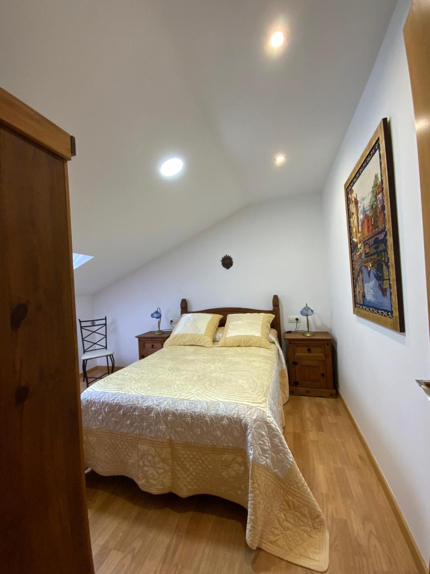 Pension Beiramar Cee Exterior photo