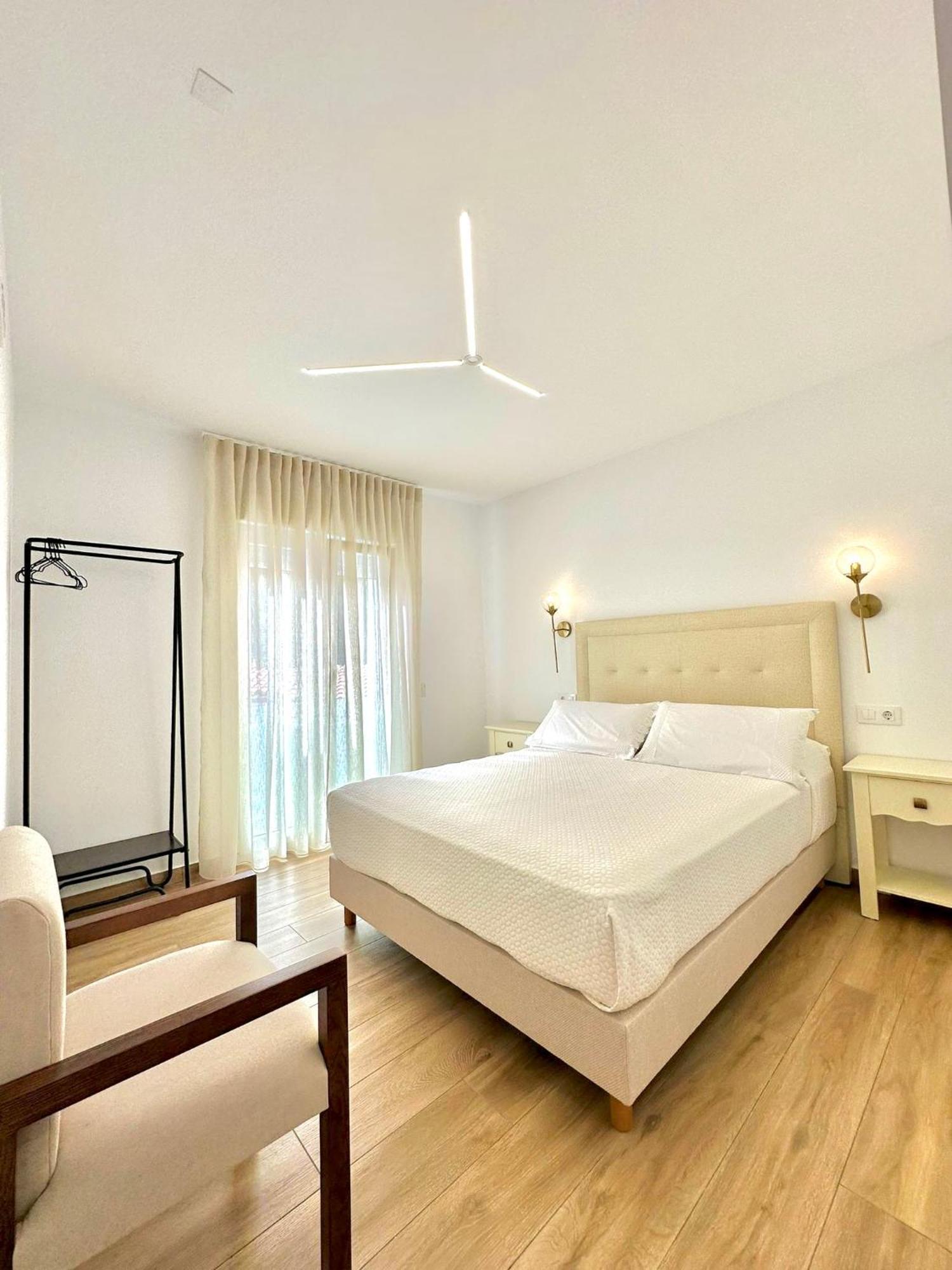 Pension Beiramar Cee Exterior photo